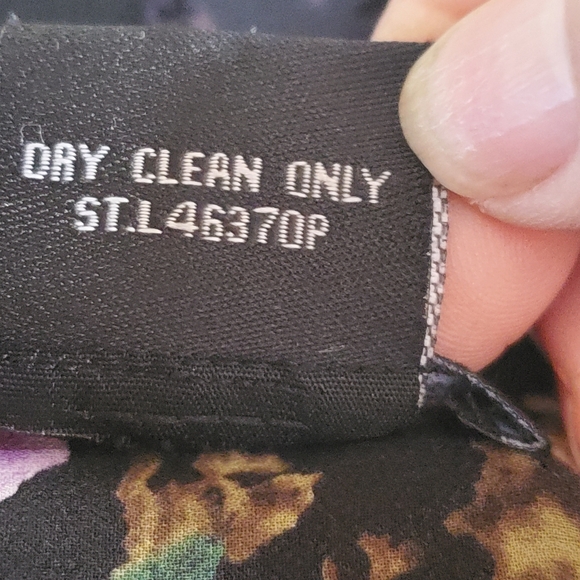 Carole Little Silk Skirt - Picture 5 of 5